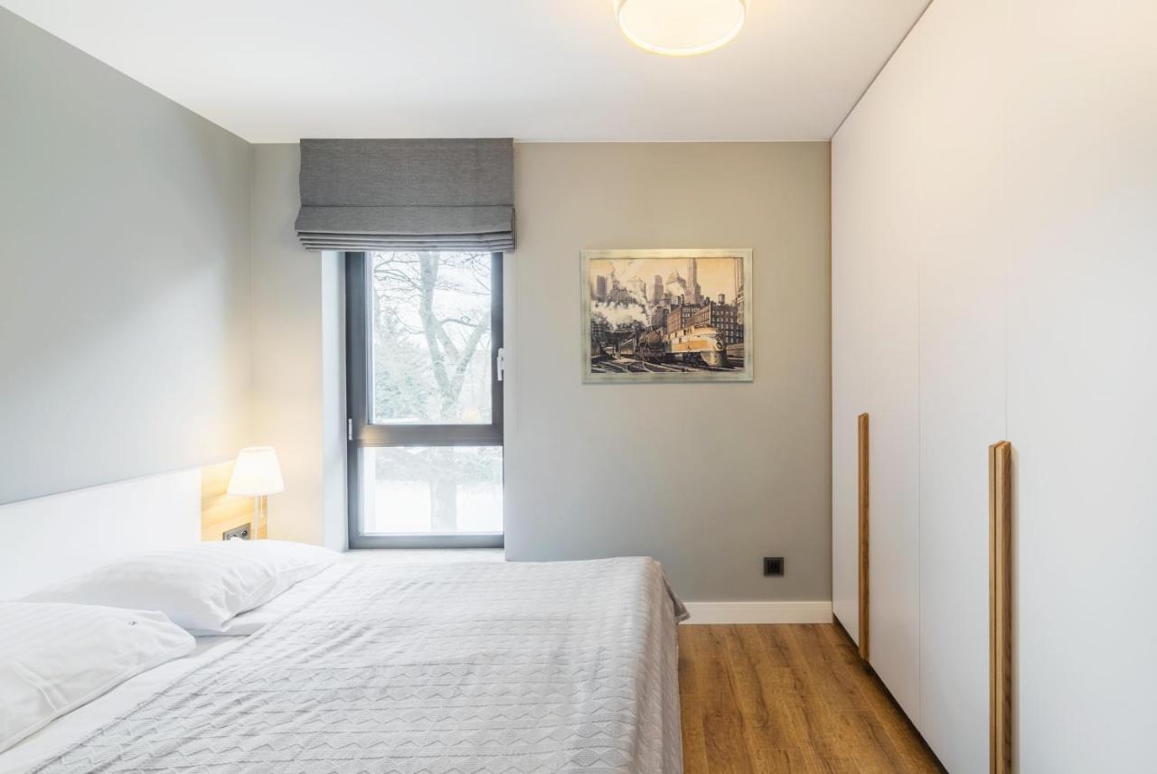 Grand - Prestigious Victoria Apartment